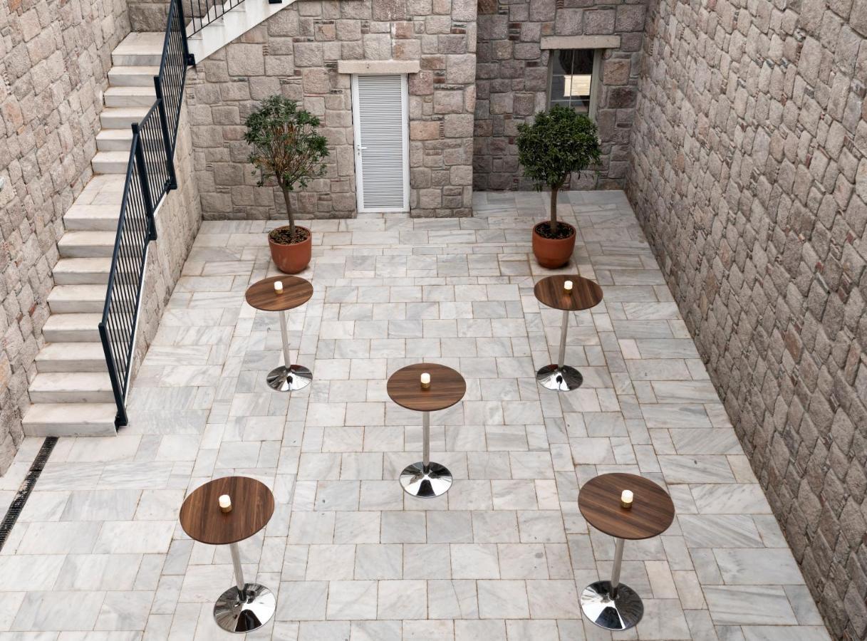 Radisson Collection Hotel, Bodrum Akyarlar Exterior foto The courtyard of the museum