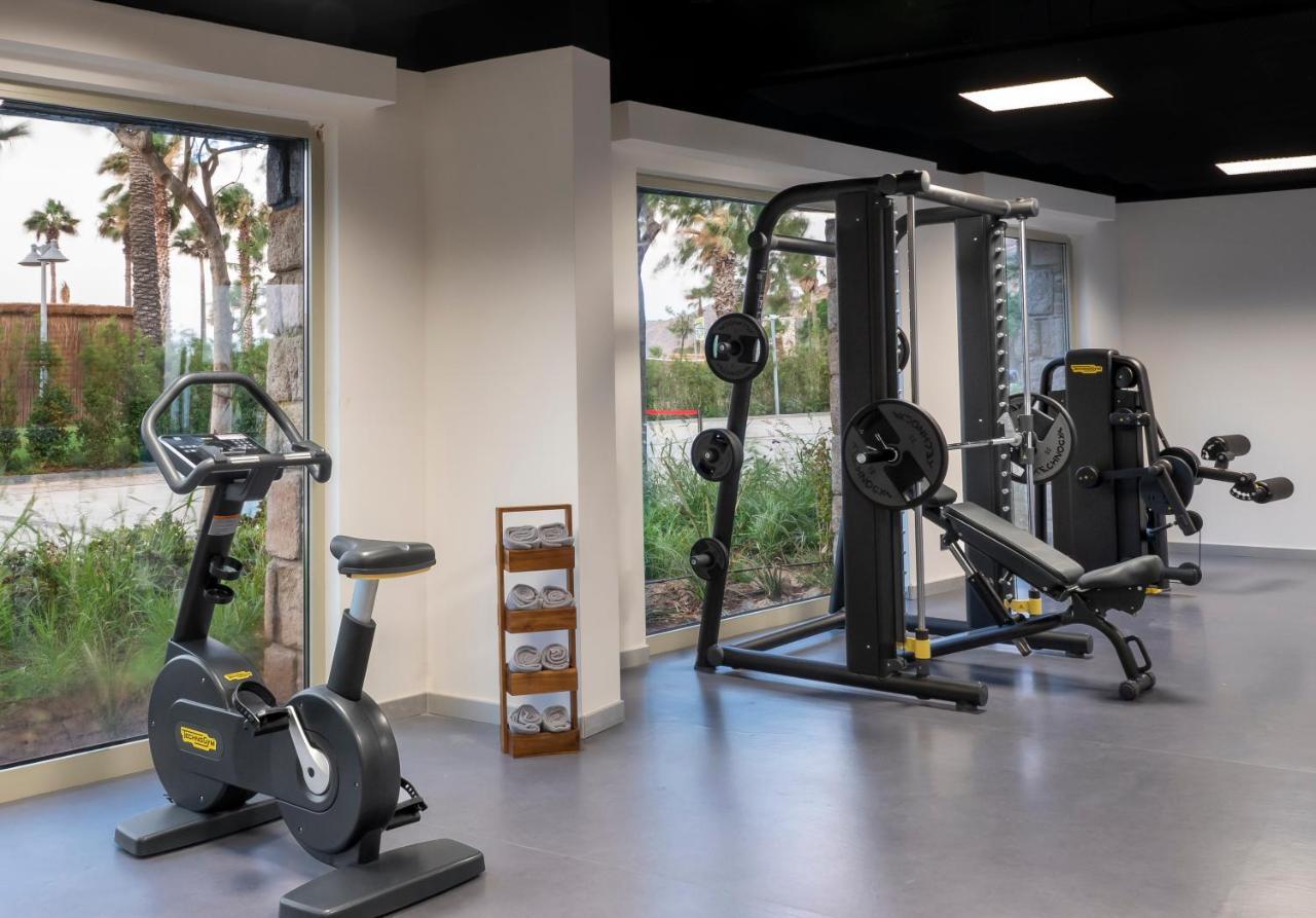 Radisson Collection Hotel, Bodrum Akyarlar Exterior foto Technogym equipment