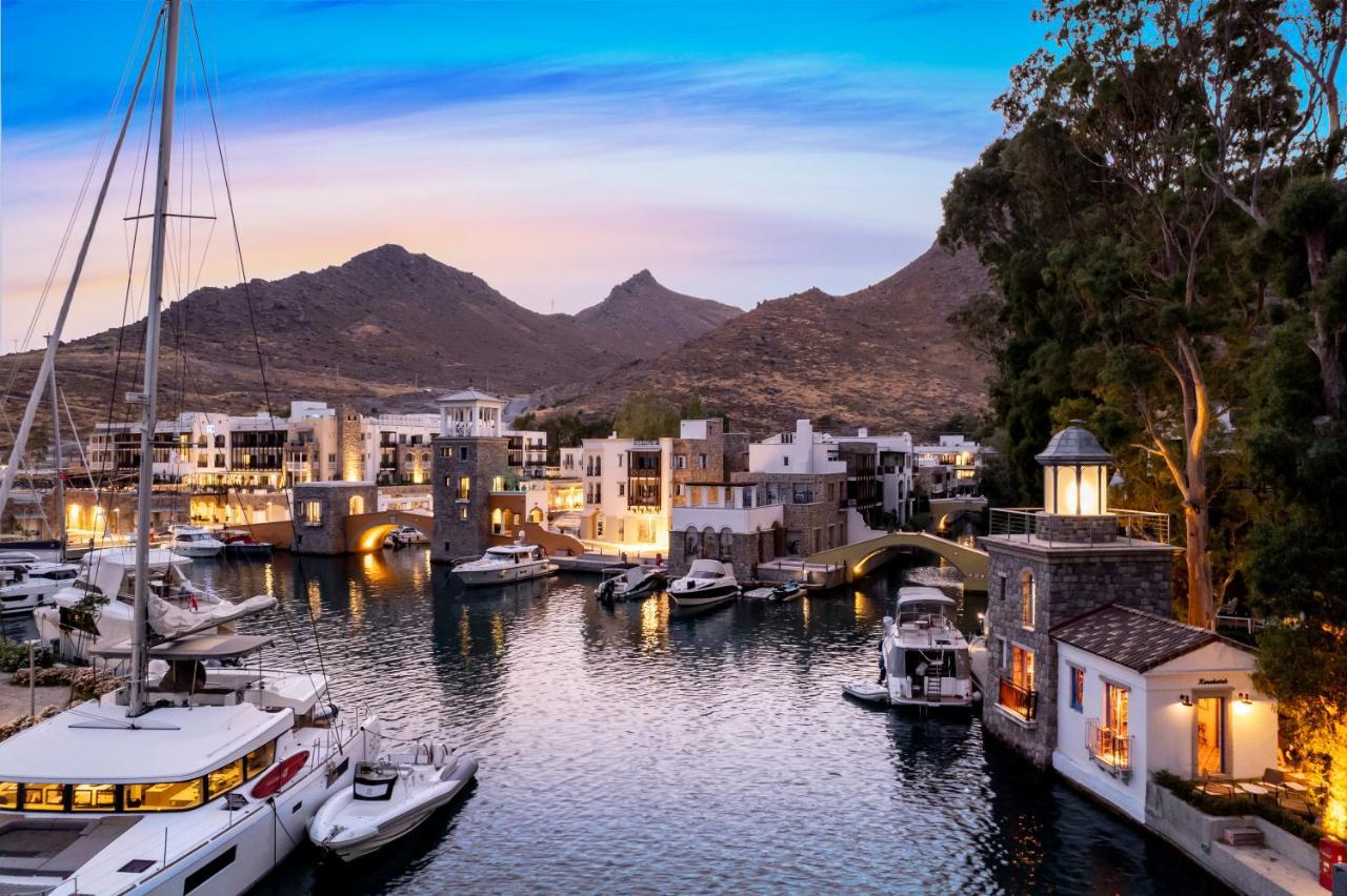 Radisson Collection Hotel, Bodrum Akyarlar Exterior foto The Village at Mountain Shadows