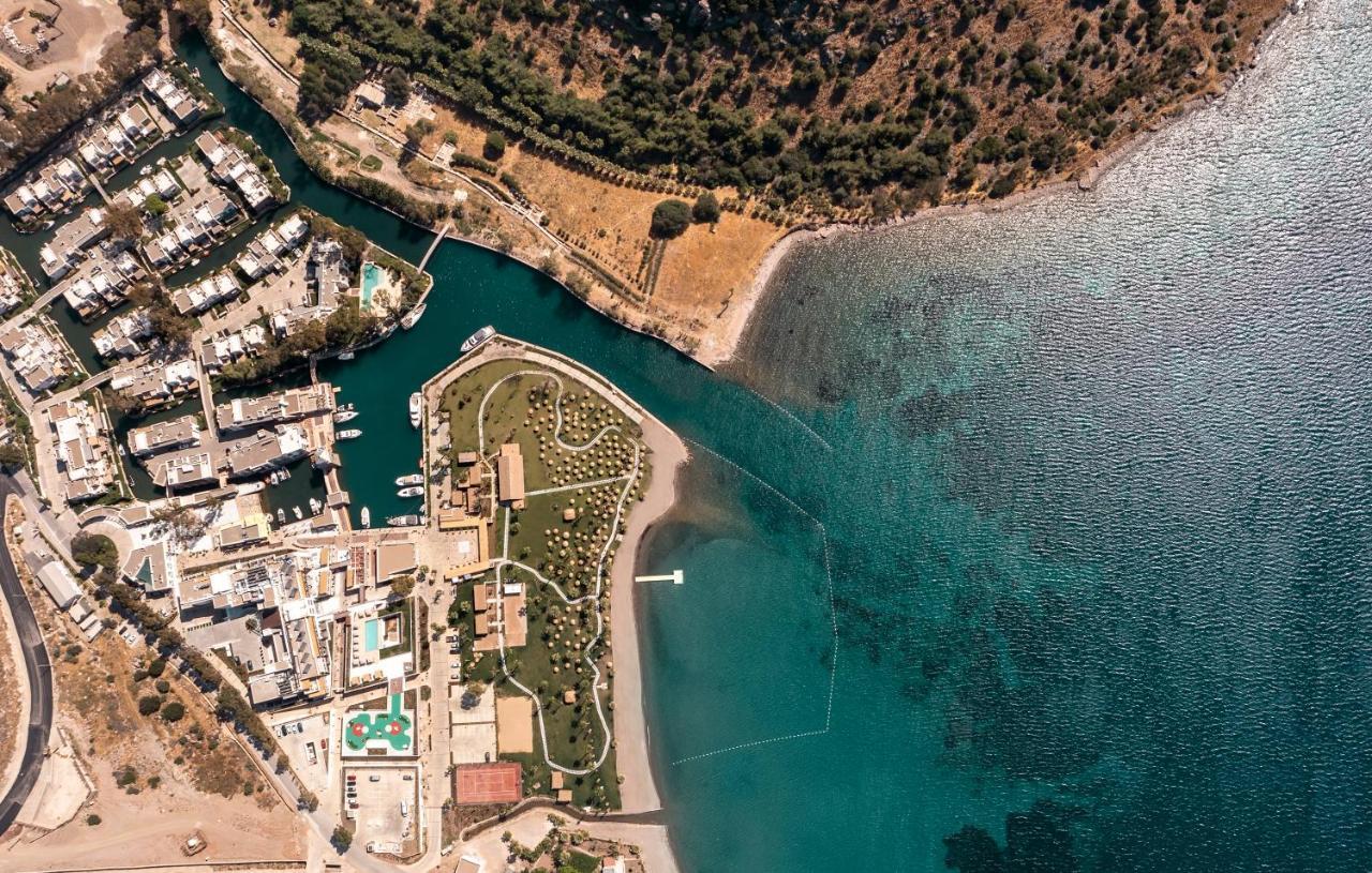Radisson Collection Hotel, Bodrum Akyarlar Exterior foto Aerial view of the port